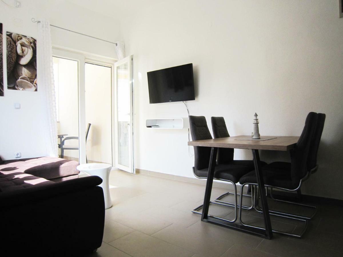 M&B Guest House Srima Zewnętrze zdjęcie
